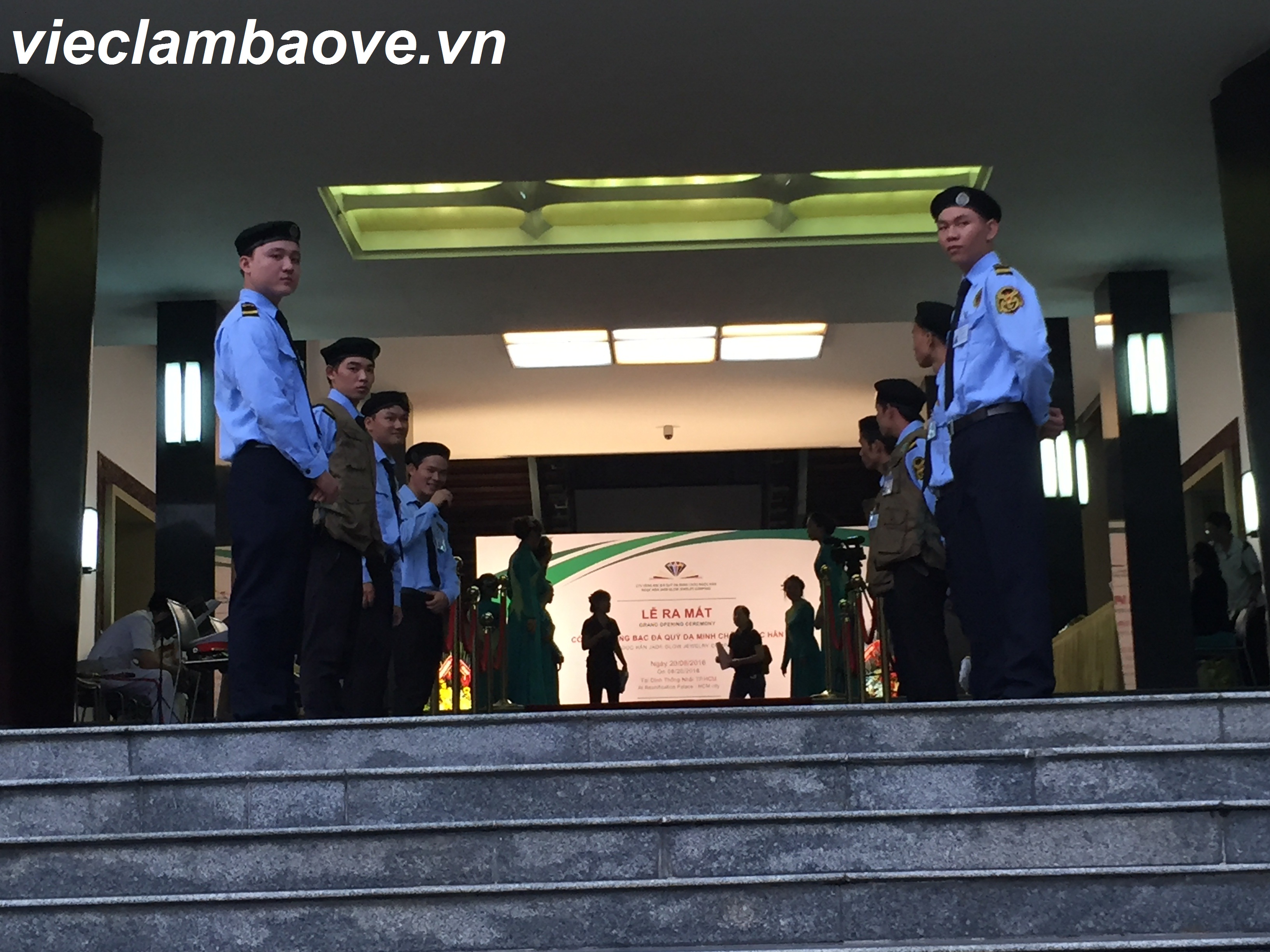 viec-lam-bao-ve-luong-cao